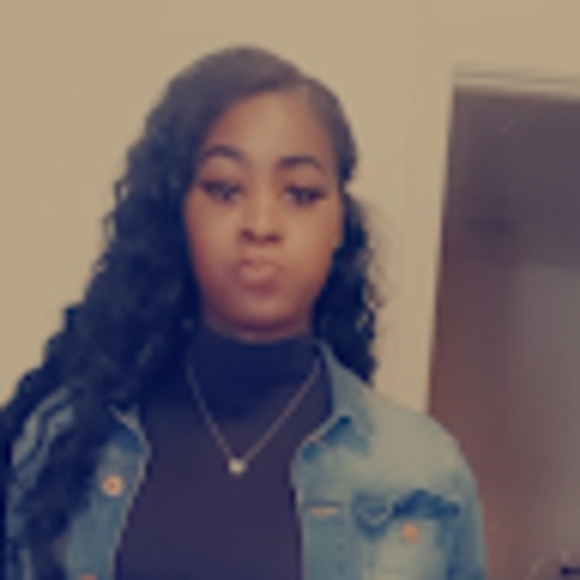 Meet your Posher, Doneisha - Picture 1 of 1